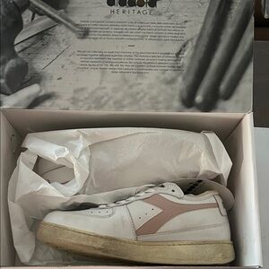 Diadora White Sneakers with Blush Accent and Gold Sole